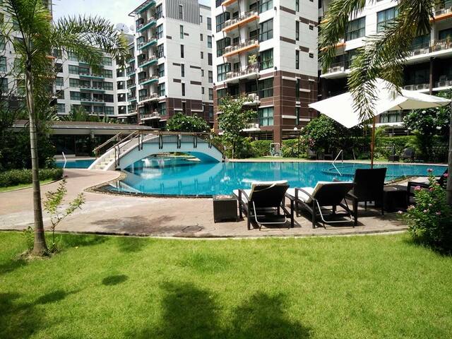 Entire home in changwattana