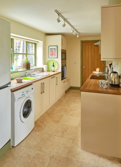 Well equipped kitchen