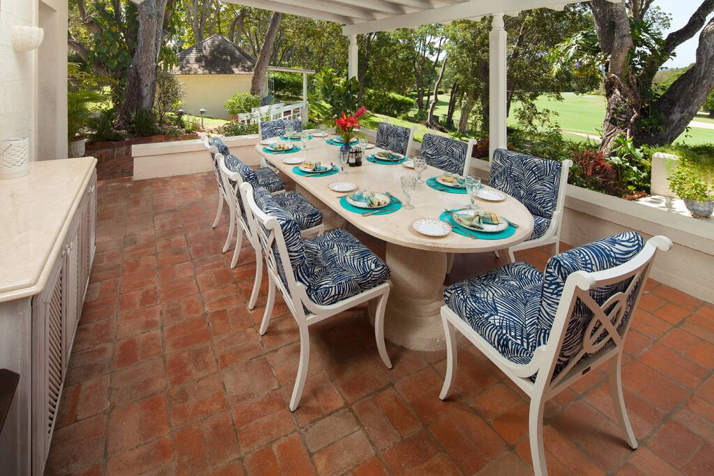 Sandy Lane-Casuarina - Al fresco dining