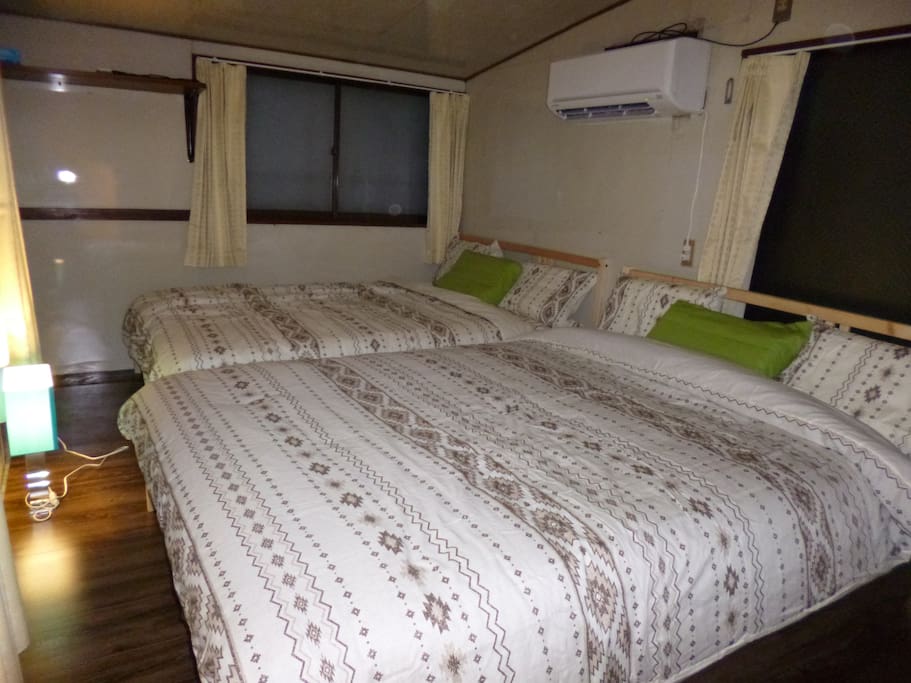 【Bed room 4】2 comfortable double sofa beds