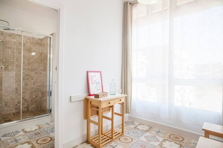 Apartamento en el corazón de Ruzafa gallery image 5