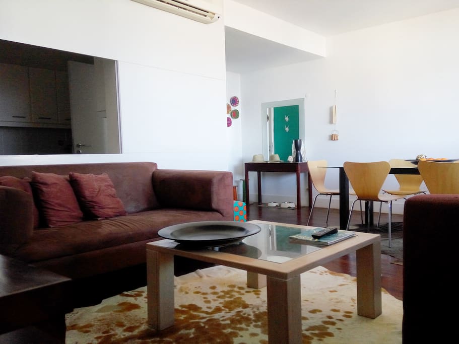 Living room / Sala de estar