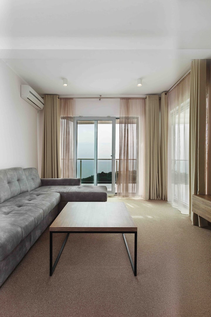 Top-hill Stunning View 2 Bdr Apt & Sunset Terrace - Monténégro