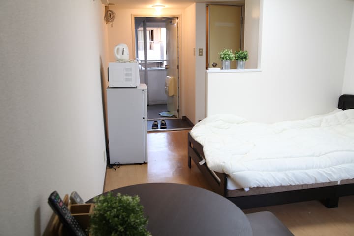 5 min walk Nakasu Subway station Free Pocket Wifi
