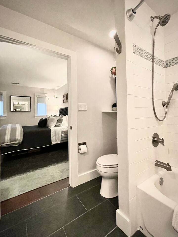 10 Best PetFriendly Airbnbs In Athens, Updated 2024 Trip101