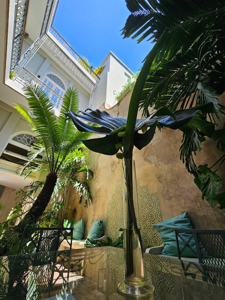 Boutique House Suites/free Wifi - 夏灣拿