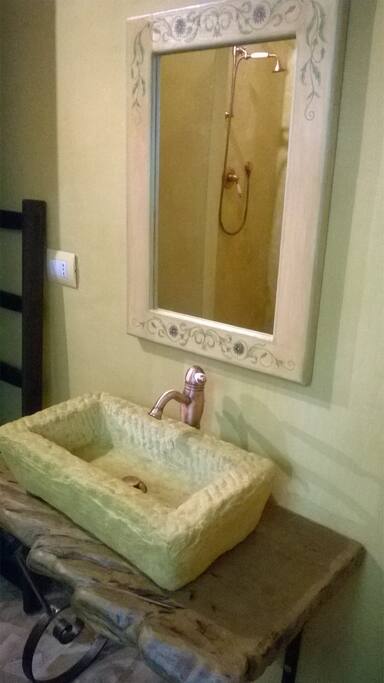 Bagno camera il sorbo