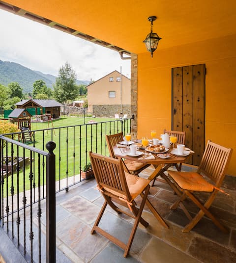 Successful Airbnb property: Apartamentos L'Abiseu- Balagar in León