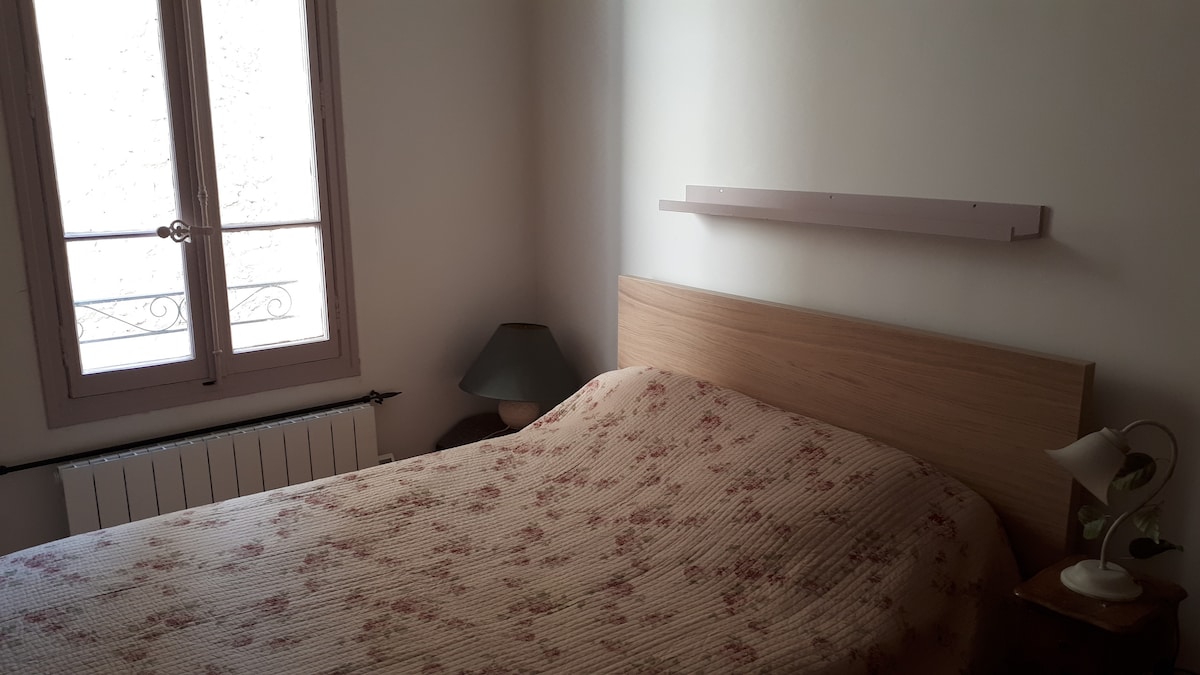 dormitorio en el patio interior