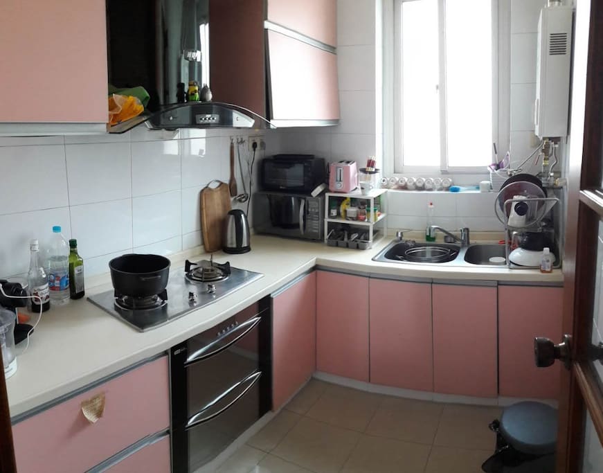 厨房 the kitchen