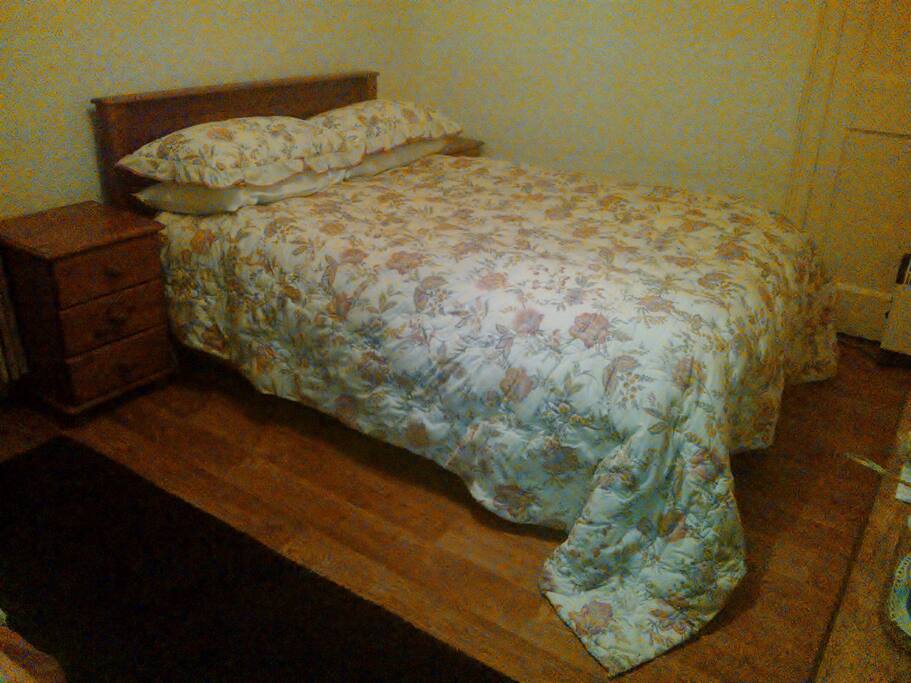 Such a comfortable bed. The best night's sleep I've had in months said Sarah. It's a handmade Millbrook mattress.