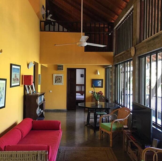1st floor TV area