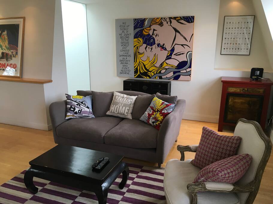 Super comfortable and cozy with super fast 50mbps internet