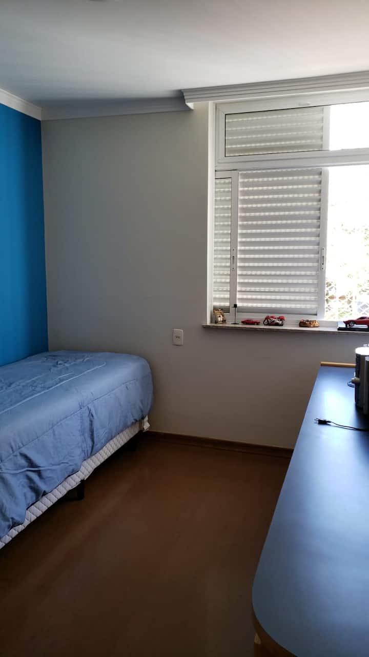 Стая с единично легло.