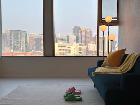 Two-room near Myeongdong, Seoul Station, remodeled in 2024, hotel condition Cream house