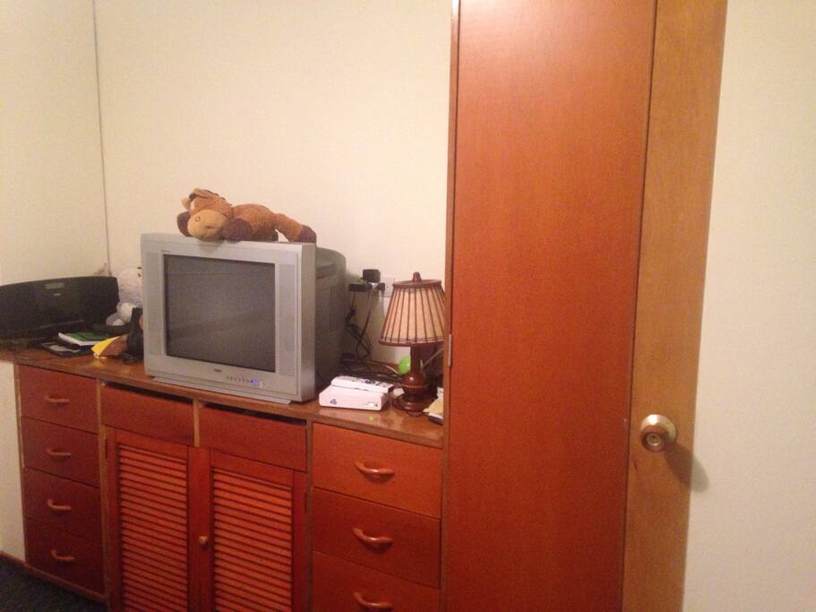 Televisor de la habitación