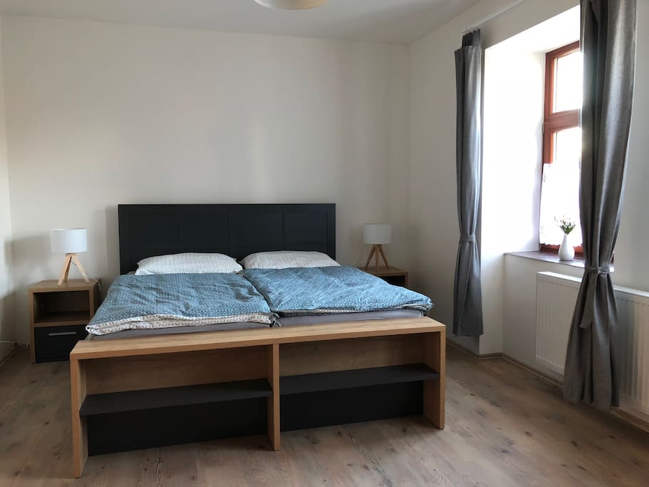 Bedroom with double bed