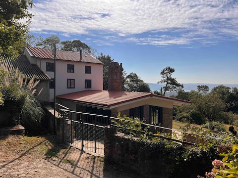 Exclusive cottage in a protected environment