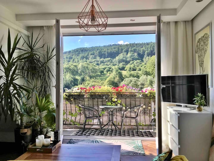 Good Place Apartment