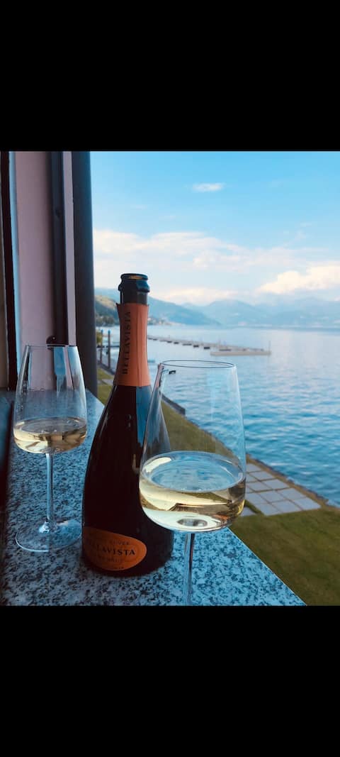 Lake Maggiore Ghiffa
direkt am See
CasaBellaVista