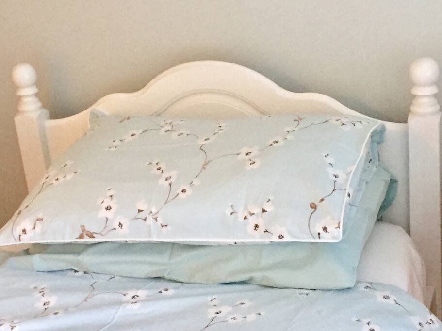 Single bed