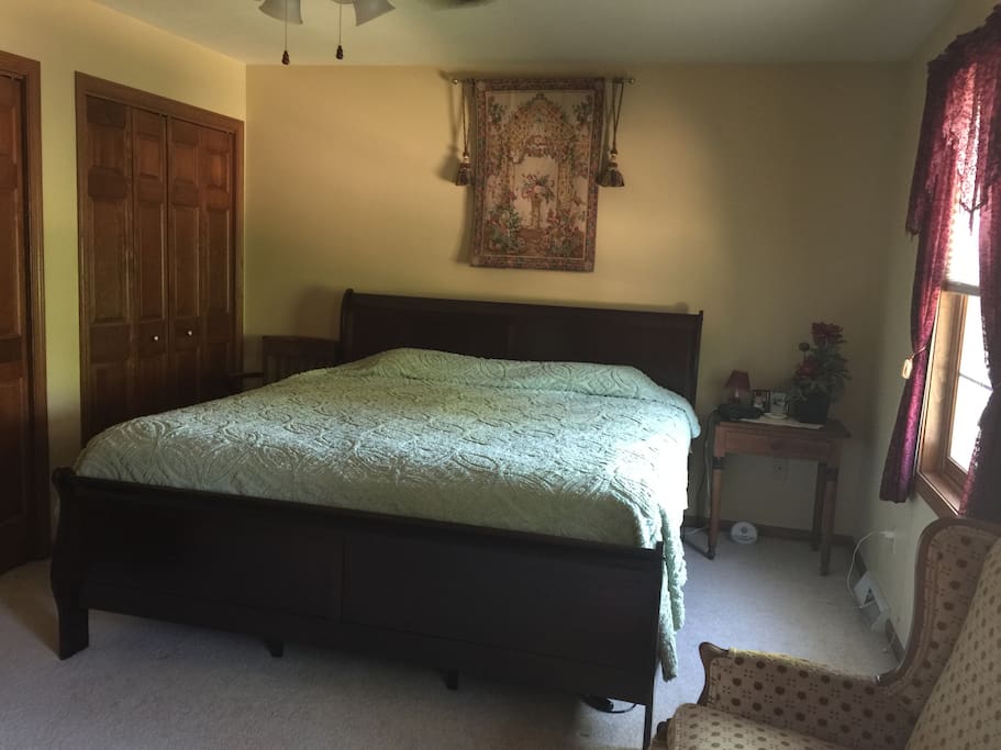 Master bedroom with king size bed