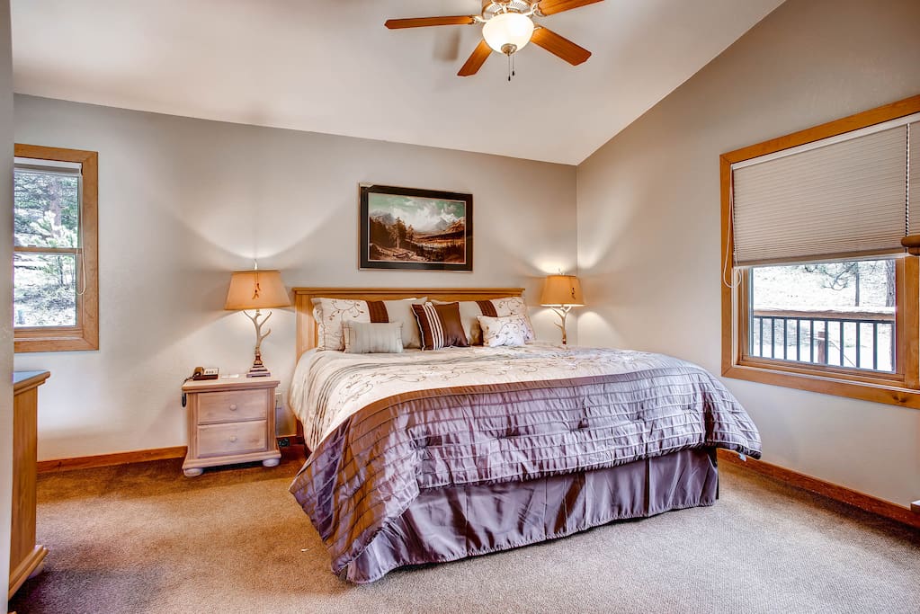 Art,Painting,Bedroom,Indoors,Room