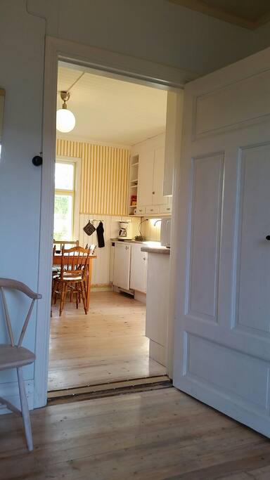 Entrence in to the kitchen