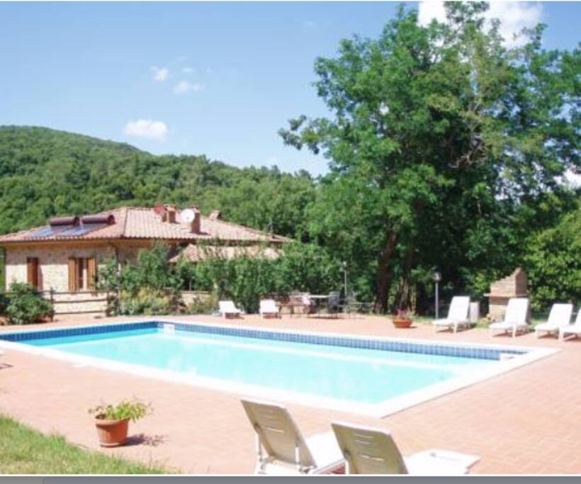 Piscina comune ospiti (6 mt x 12 mt)