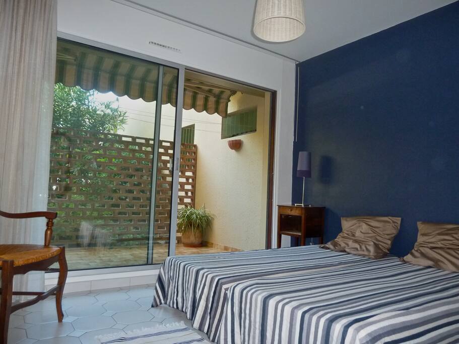 Chambre à Coucher avec Terrasse