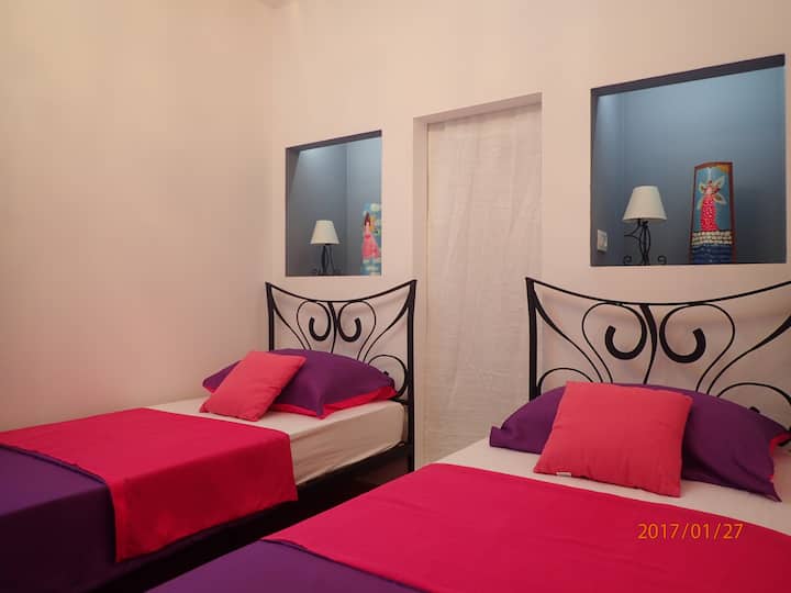 Schlafzimmer 2
