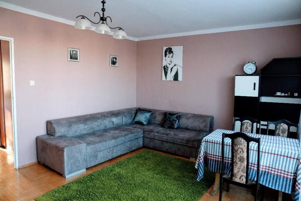 Mieszkanie na wakacje nad morzem -duży słoneczny pokój, z balkonem