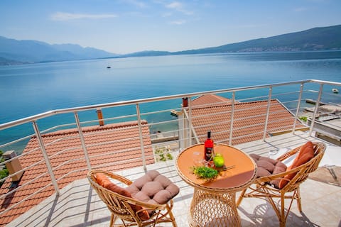 boka apartmani 2