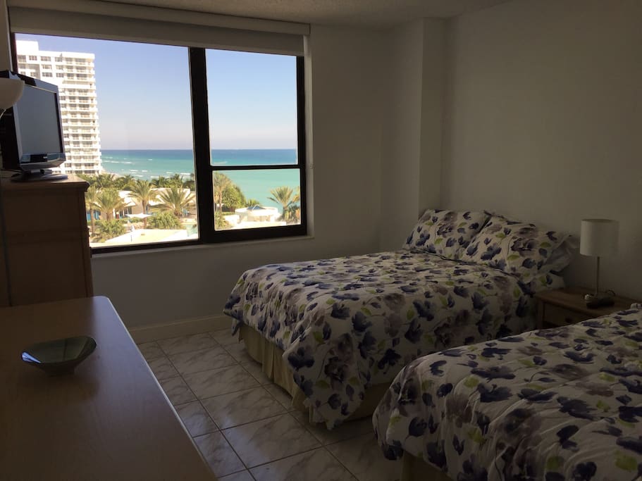 Second bedroom