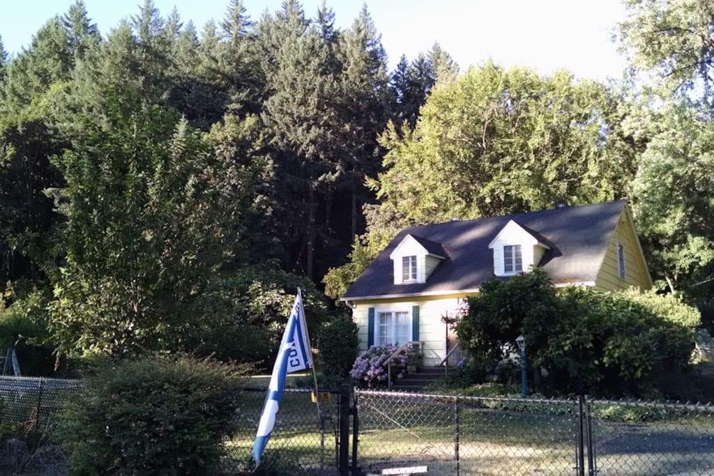 View of house from driveway.