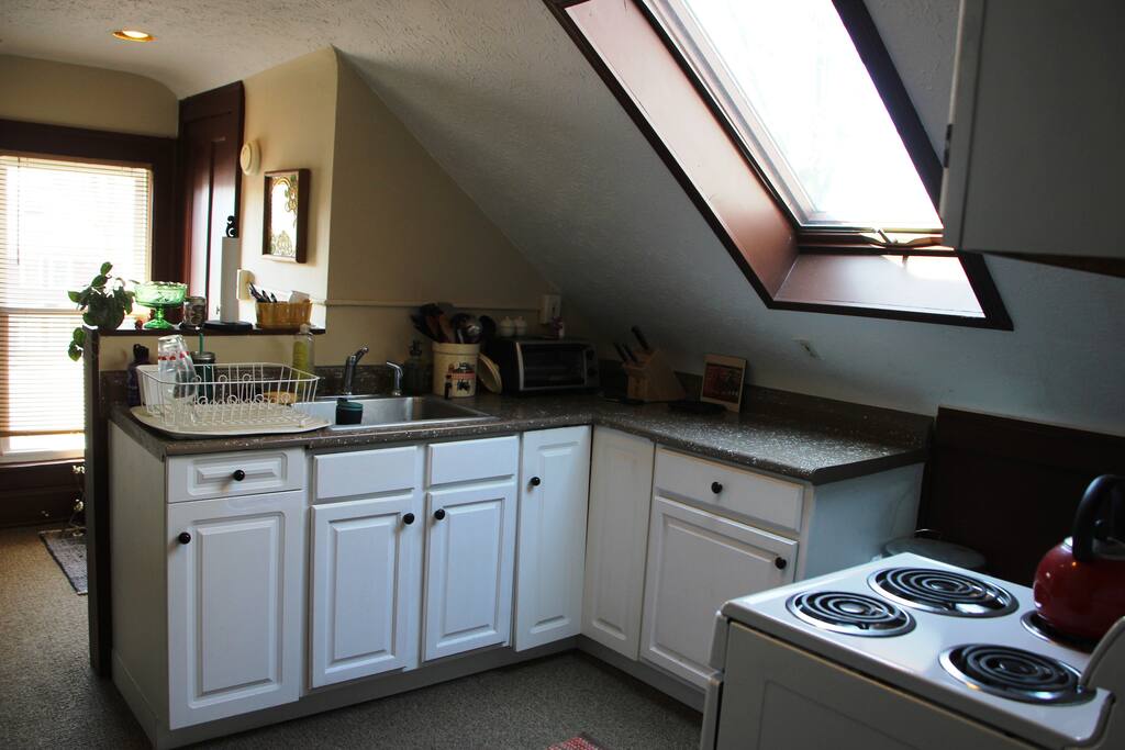 fully equipped; large fridge