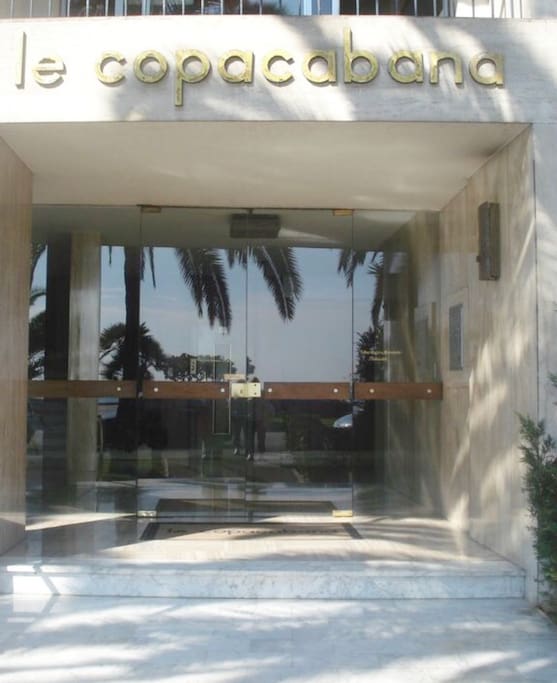 The beautiful entrance to Copacabana.