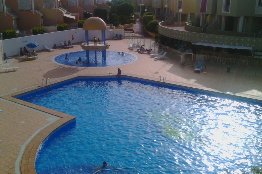Swimming pool
