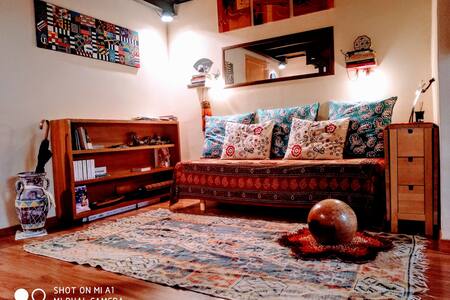 Old Town, on Tribunals. Naples