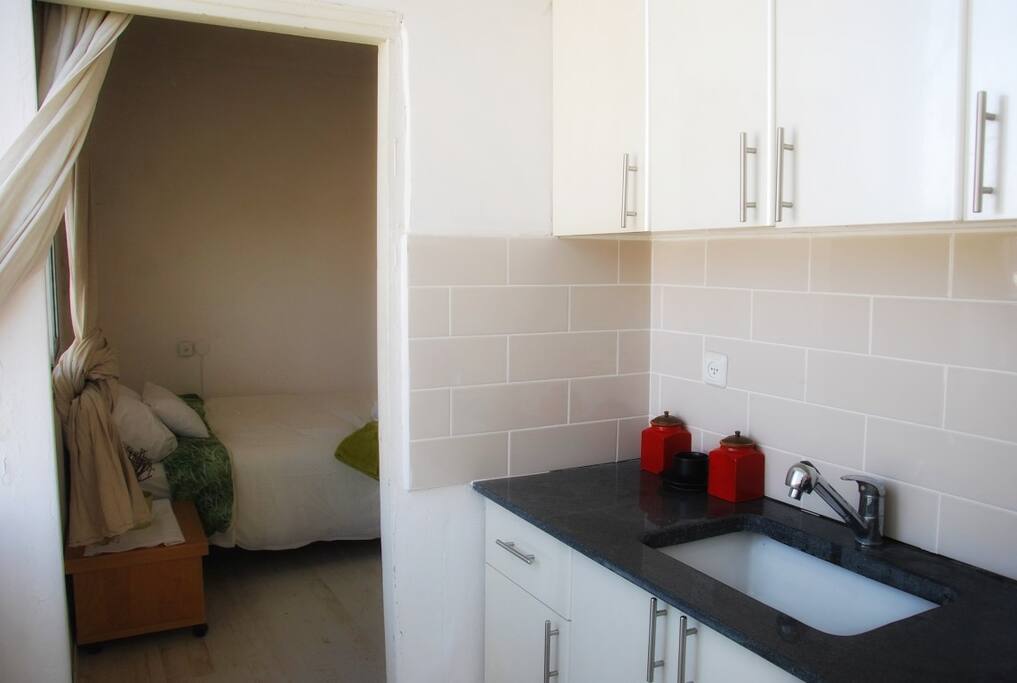 Private kitchen attached to room
