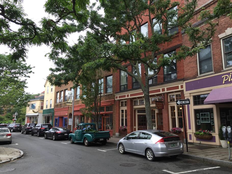 Downtown Gloucester