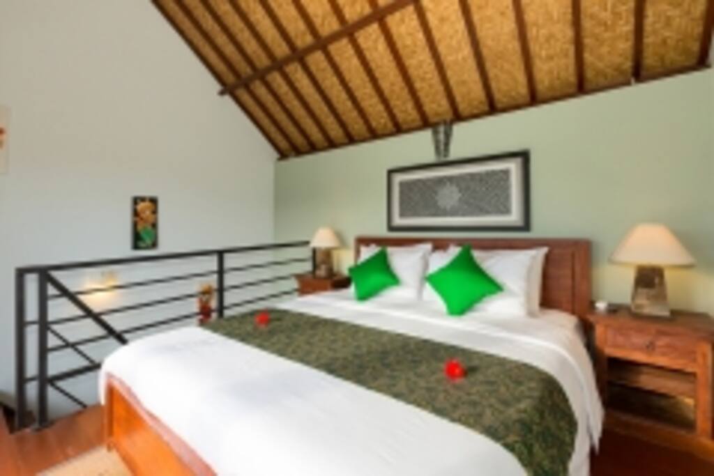 SUPERIOR DELUXE ROOM.