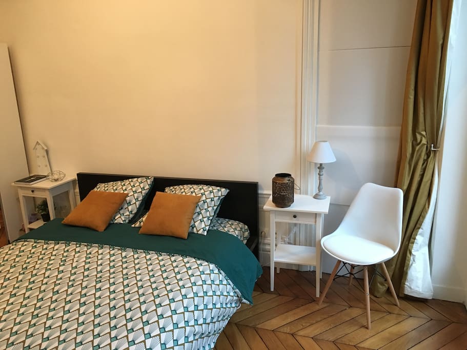Bedroom / Chambre