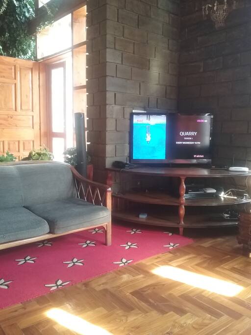 Common sitting area/lobby