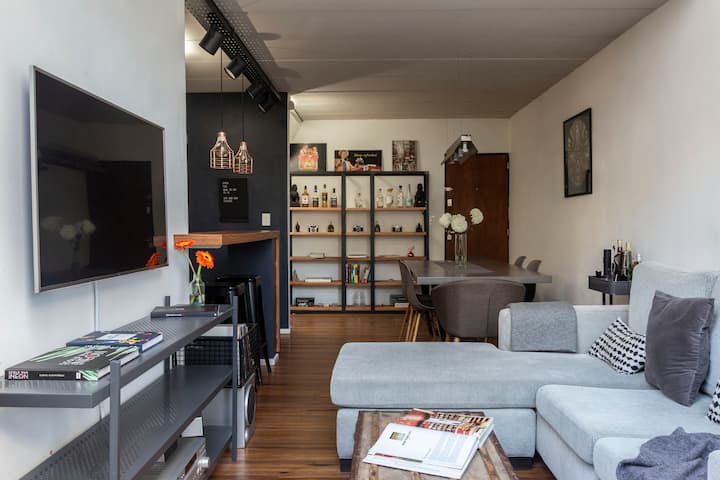 Loft de 1 dormitorio con piscina y cochera en San Isidro