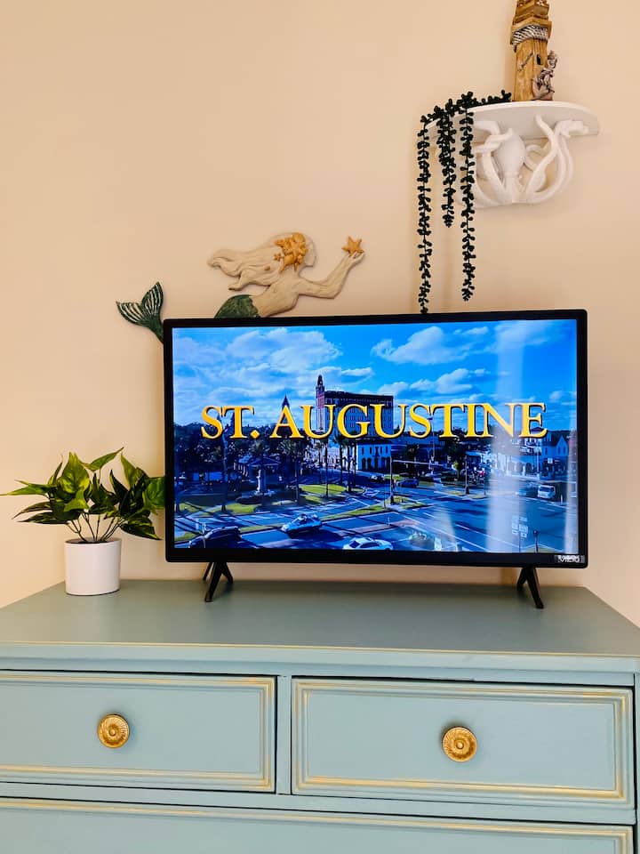 New 34” TV added to the mermaid room for you to enjoy