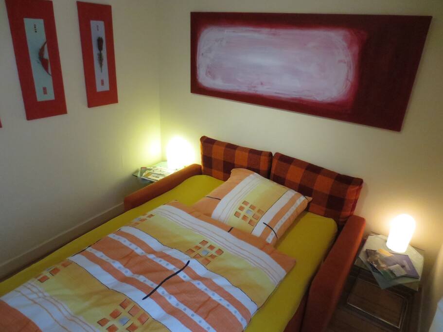 140 cm x 200 cm Schlafsofa / bed