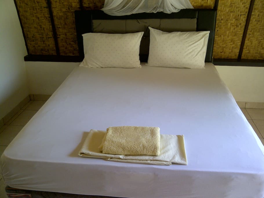 Bedroom (standard ac)