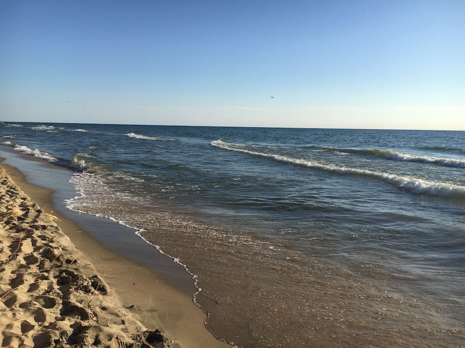 Riley Beach (5 minute sidewalk trip)