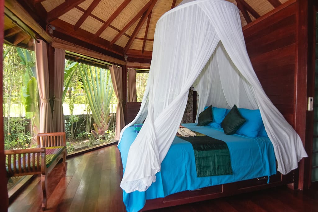 King Bed.